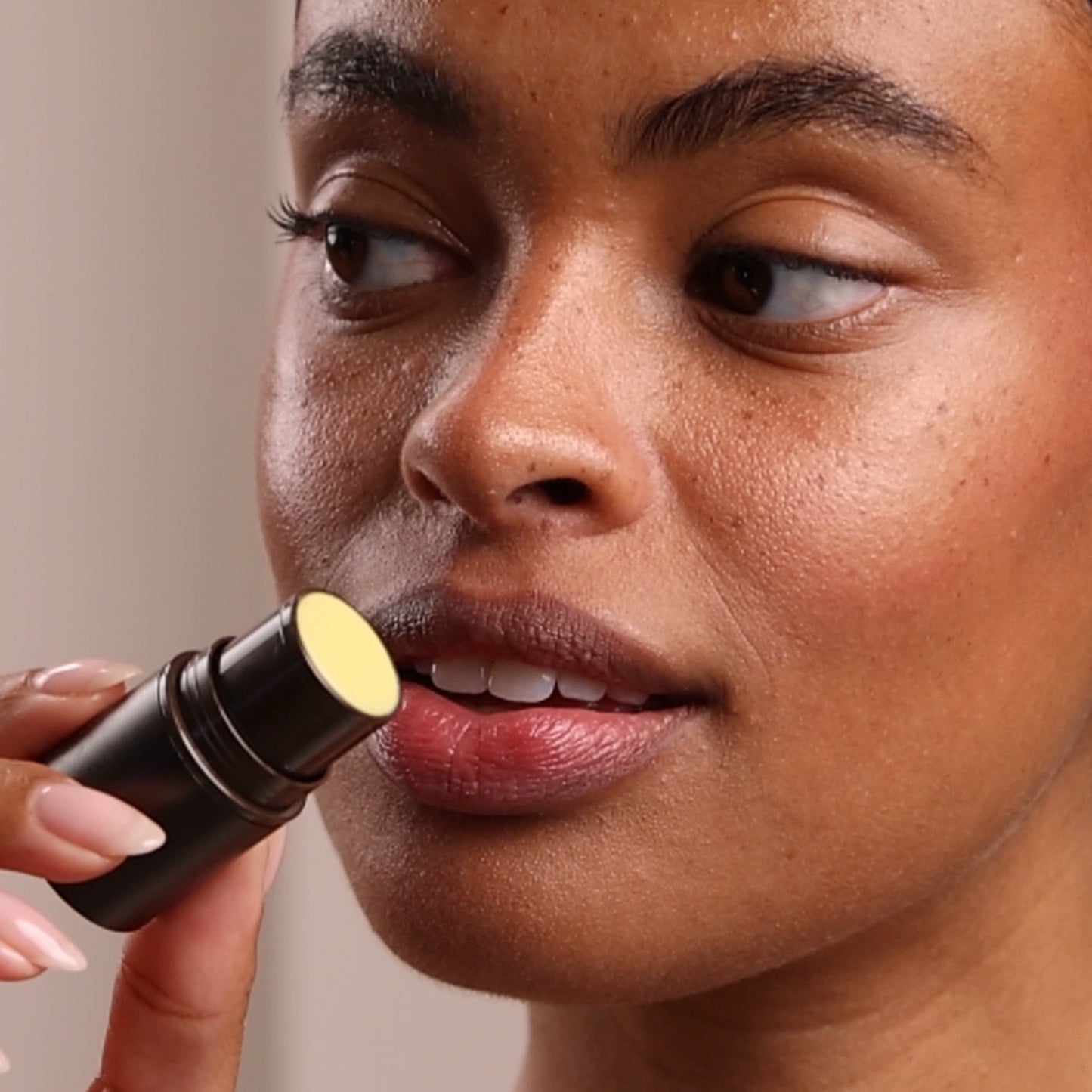Éminence - Baume à lèvres rose musquée et citronnelle SPF 15