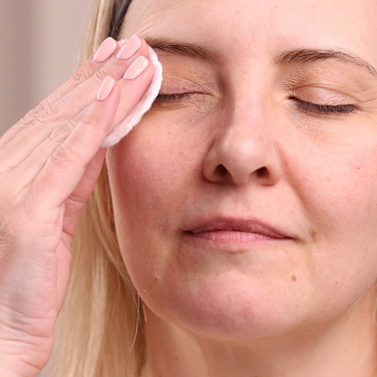 Éminence - Démaquillant pour les yeux à base de plantes