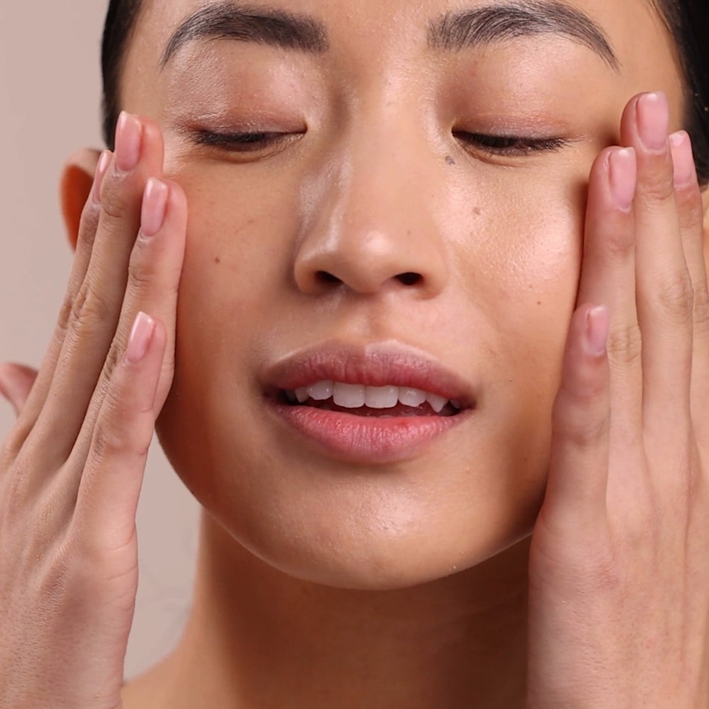 Éminence -  Huile réparatrice pour le visage